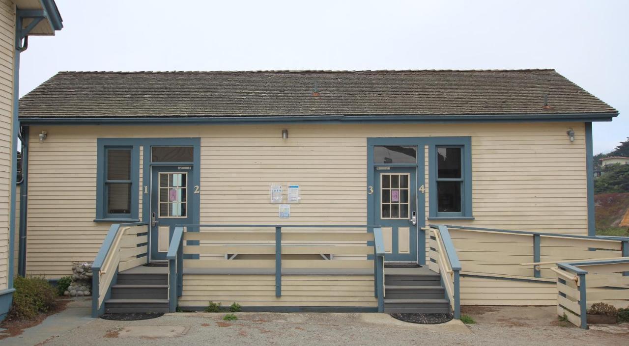 Hi Point Montara Lighthouse Hotel Exterior photo