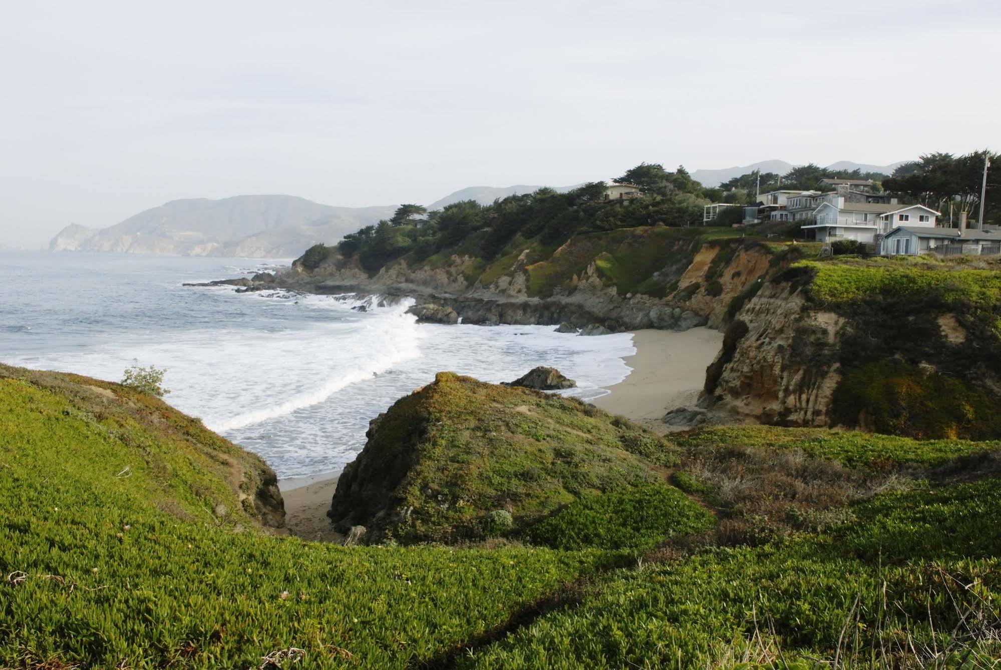 Hi Point Montara Lighthouse Hotel Exterior photo